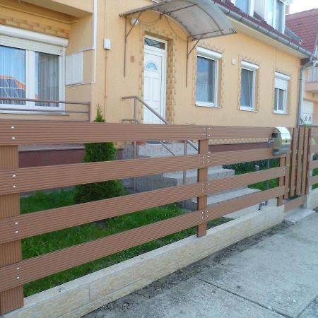 Makai Apartman 호텔 Hajdúszoboszló 외부 사진